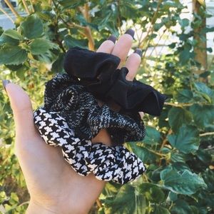 plaid houndstooth hair scrunchie set
